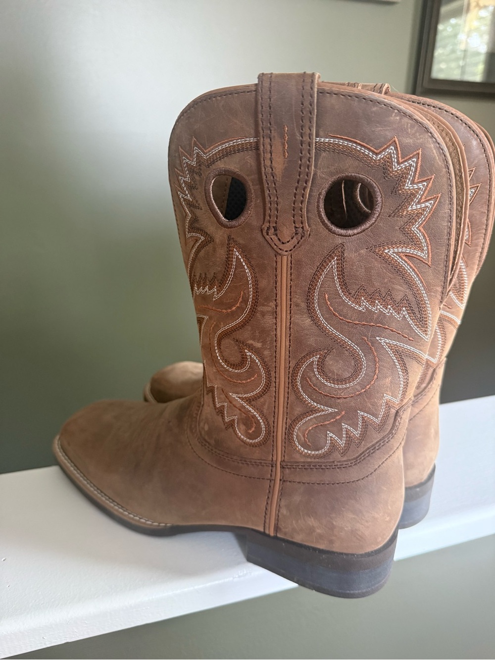 Men's Brown Western Work Boots - Classic Pull-On Style - Picture 3 of 3